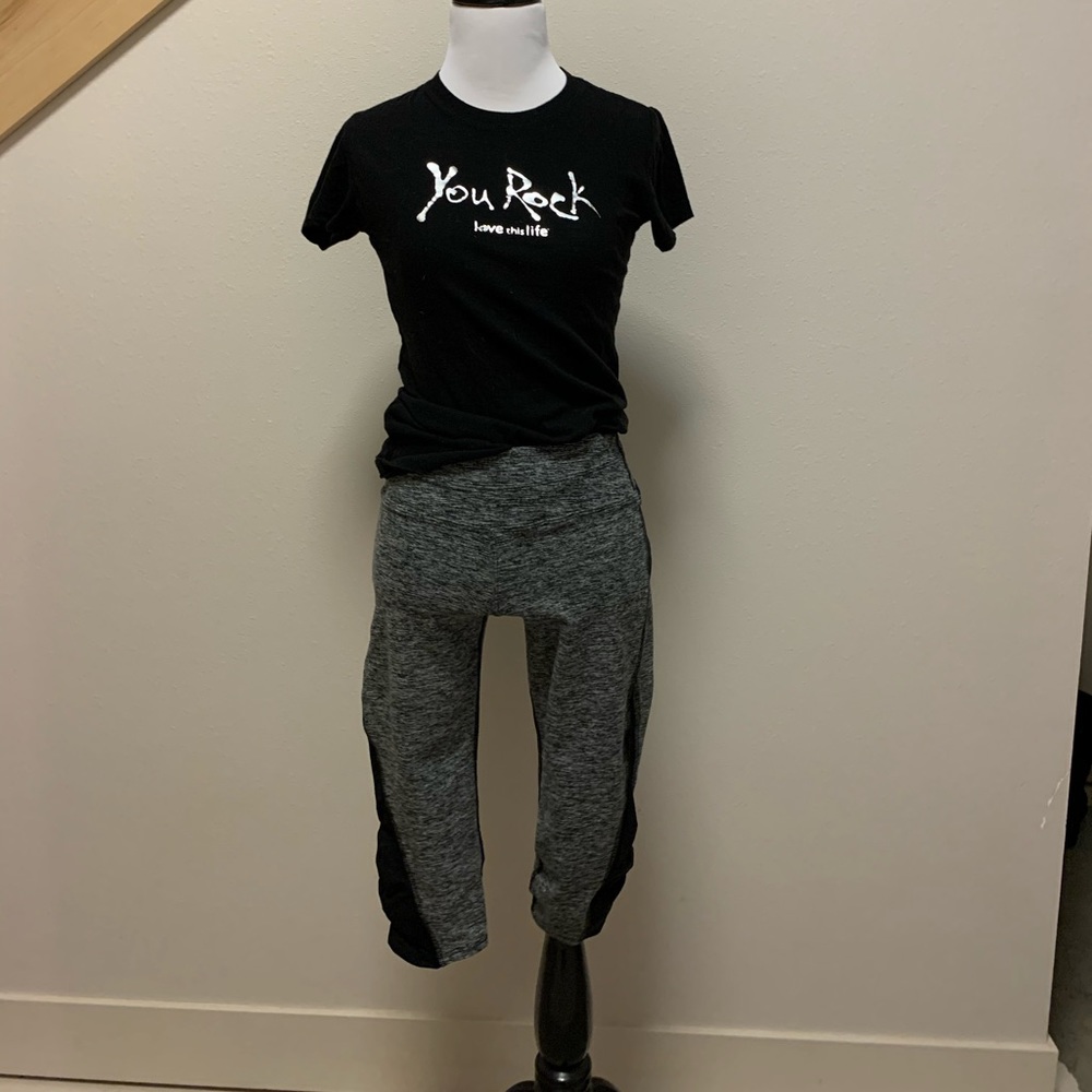 Hard tail cropped leggings. Small.